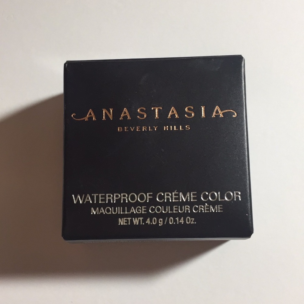 Anastasia Beverly Hills Waterproof Creme Color